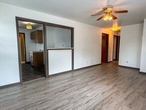 1307 Tabb Ave in Hopewell, VA - Building Photo - Building Photo