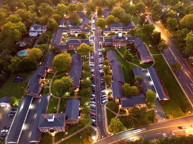 Englewood Village, LLC in Englewood, NJ - Building Photo - Building Photo