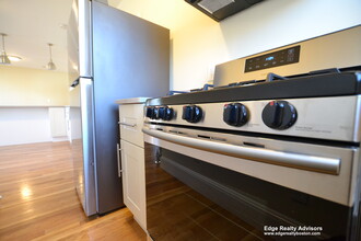 58 Dustin St, Unit 1 in Boston, MA - Building Photo - Building Photo