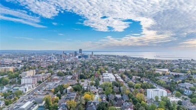 114 Ashland Ave in Buffalo, NY - Building Photo - Building Photo