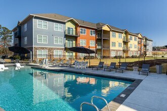 The Rise Apartments in Conyers, GA - Foto de edificio - Building Photo