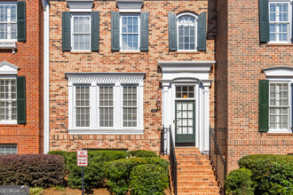 4656 Ivygate Cir SE in Atlanta, GA - Foto de edificio - Building Photo