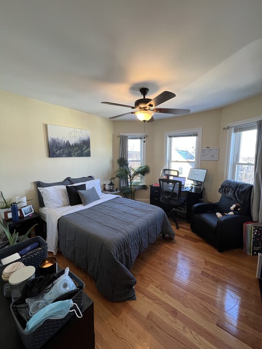 30 Cambridge Ter, Unit 2 in Cambridge, MA - Building Photo