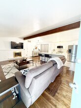 318 E 28th St in Bremerton, WA - Building Photo - Building Photo