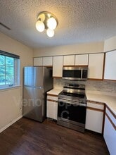 4808 Foxwood Dr S in Clifton Park, NY - Building Photo - Building Photo