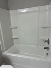 805 Lynes St in Clarksville, TN - Building Photo - Building Photo