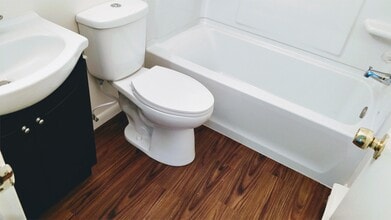 3467 S Summerton --Unit -3467. 2 in Mt. Pleasant, MI - Building Photo - Building Photo