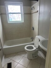 414 E Park Ave in Savannah, GA - Building Photo - Building Photo