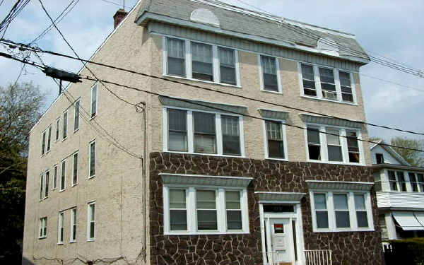 117-119 Myrtle St in Bloomfield, NJ - Building Photo - Building Photo