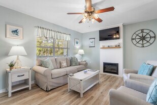 309 Julia St, Unit SI ID1473640P in Bay St. Louis, MS - Building Photo