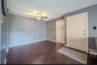 341 Pawtucket Blvd in Lowell, MA - Foto de edificio - Building Photo