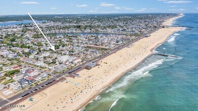 120 10th Ave in Belmar, NJ - Building Photo - Building Photo