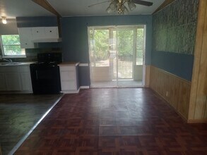7566 Peyraud Dr in North Fort Myers, FL - Building Photo - Building Photo