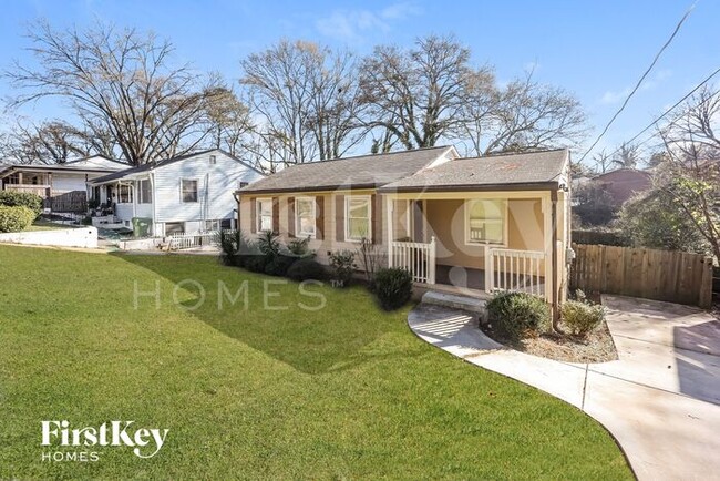 942 Astor Ave SW in Atlanta, GA - Building Photo - Building Photo