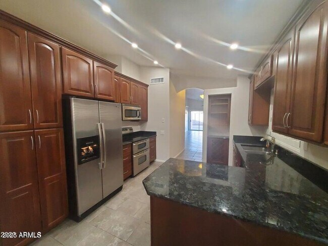 4150 E Tanglewood Dr in Phoenix, AZ - Building Photo - Building Photo