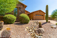 6123 E Jake Haven in Cave Creek, AZ - Building Photo - Building Photo