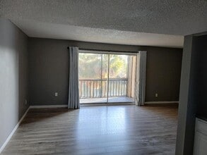 6319 Newtown Cir, Unit B4 in Tampa, FL - Building Photo - Building Photo