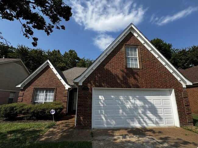 property at 7738 Wolfden Cir