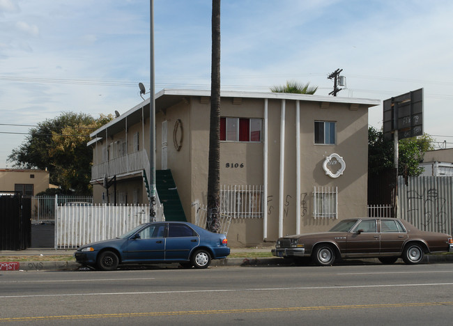 8106 Avalon Blvd in Los Angeles, CA - Building Photo - Building Photo