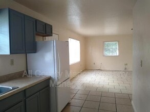 2026 NW 14th St in Ocala, FL - Building Photo - Building Photo