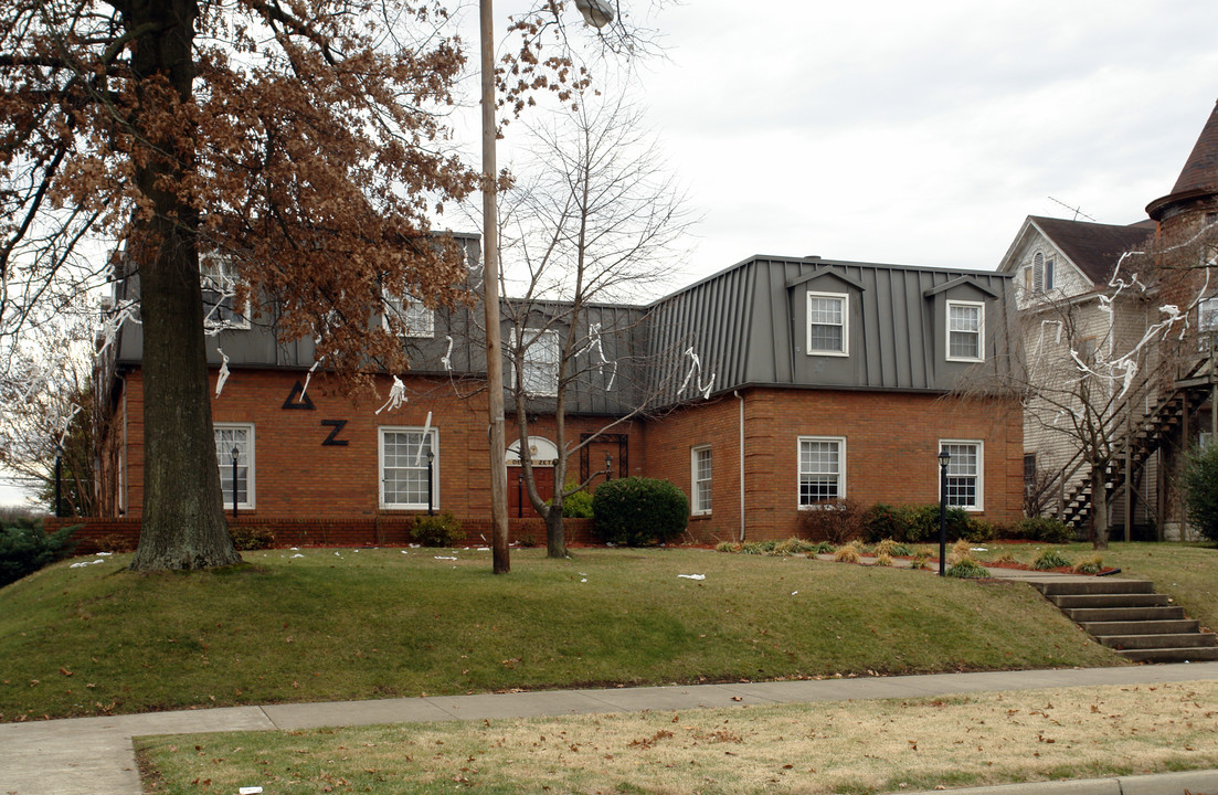 Delta Zeta in Huntington, WV - Building Photo