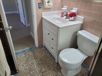 810 Lakeshore Dr photo'