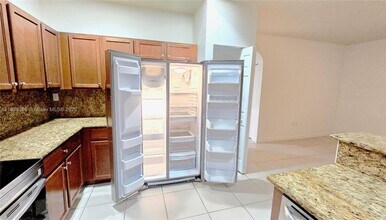 14754 SW 25th St in Miami, FL - Building Photo - Building Photo