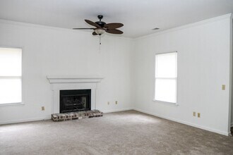 2640 Joshua Cir in Beaufort, SC - Building Photo - Building Photo