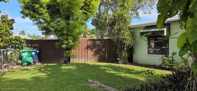 19851 SW 103rd Ct in Cutler Bay, FL - Building Photo - Building Photo