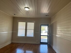 611 B Ave in West Columbia, SC - Building Photo - Building Photo