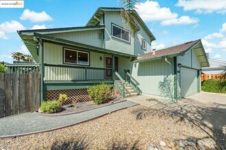 5575 Marlin Dr in Discovery Bay, CA - Building Photo - Building Photo