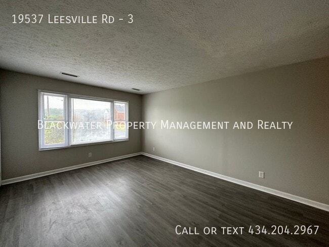 19537 Leesville Rd in Lynchburg, VA - Building Photo - Building Photo