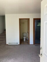 733 Irwin St in Anchorage, AK - Building Photo - Building Photo
