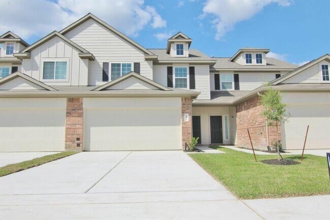 property at 18122 Bethany Manor Ct
