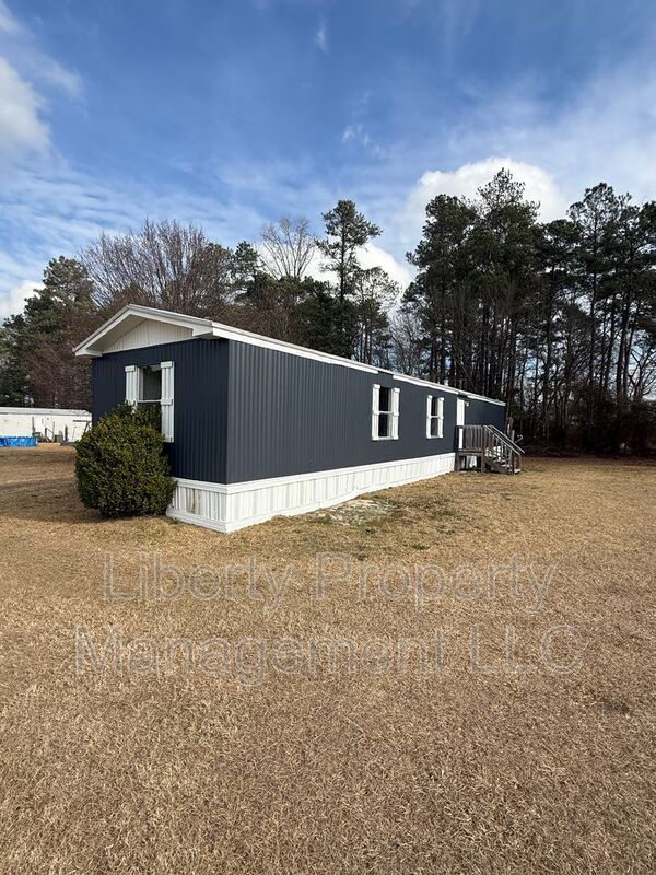 1019 John Godfrey Rd in Sanford, NC - Building Photo - Building Photo