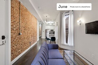 Room in Shared 4 bed/2 bath home, Unit B in Brooklyn, NY - Foto de edificio - Building Photo