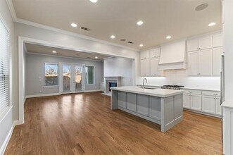 6531 Roper St in Dallas, TX - Building Photo - Building Photo