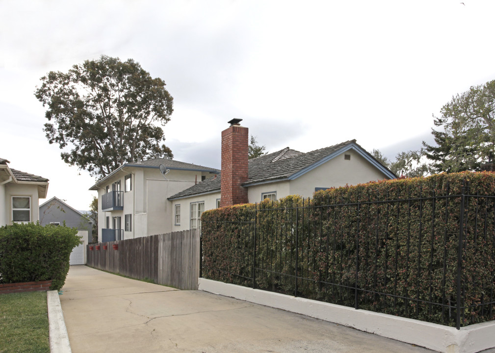443 Clay St in Monterey, CA - Foto de edificio