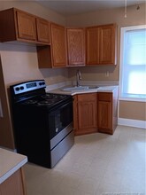 2123 Elvira St in Fayetteville, NC - Building Photo - Building Photo