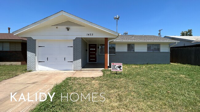 1433 SW 60th St in Oklahoma City, OK - Building Photo - Building Photo