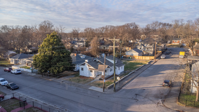 1031 Chicamauga Ave in Nashville, TN - Building Photo - Building Photo