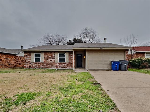 560 Cumberland Dr in Allen, TX - Building Photo