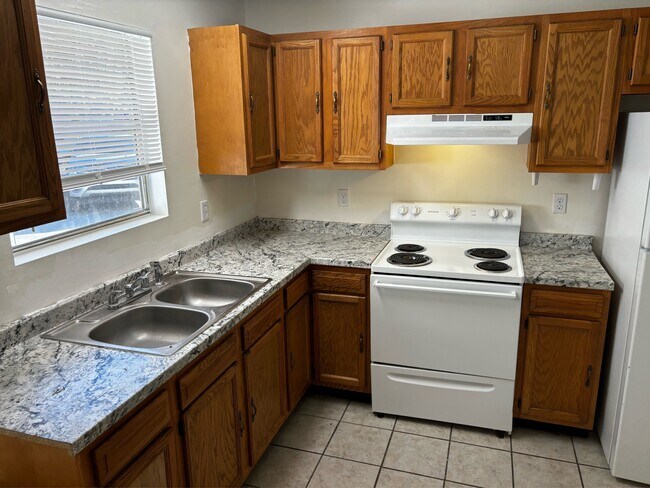 179 Cherokee Cir in Hinesville, GA - Building Photo - Building Photo