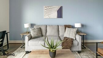 777 Preston St in Houston, TX - Building Photo