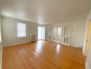 1003 Vine St, Unit 101 in Danville, PA - Building Photo - Building Photo