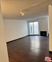 11735 Dorothy St in Los Angeles, CA - Building Photo - Building Photo
