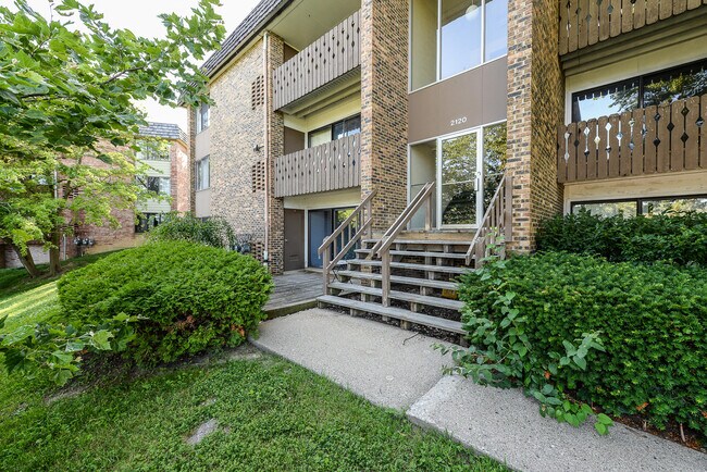 2120 Pauline Blvd in Ann Arbor, MI - Building Photo - Building Photo