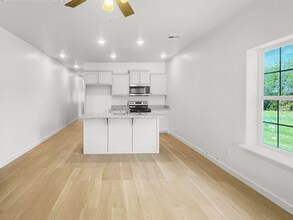 1705 SW Washington Ave in Lawton, OK - Building Photo - Building Photo