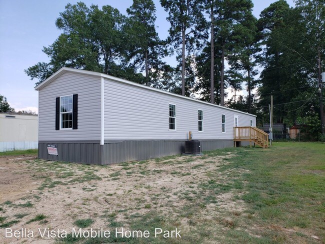 2651 Barron Rd in Keithville, LA - Building Photo - Building Photo