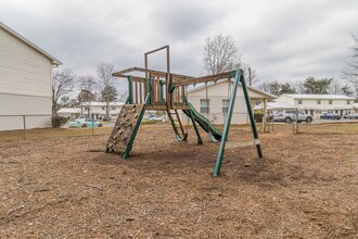 The Savoy Apartments in Cartersville, GA - Building Photo - Building Photo